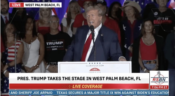 Дональд Трамп обещает положить конец &laquo;войне Джо Байдена с криптовалютой&raquo;