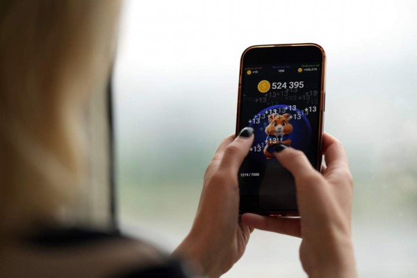 Не все Ton золото: эксперты предсказали возобновление роста Hamster Coin Не все Ton золото: эксперты предсказали возобновление роста Hamster Coin