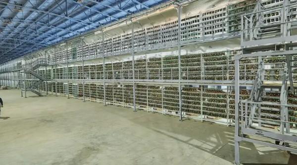 Майнинг в России хотят перевести на схему &laquo;бери или плати&raquo;